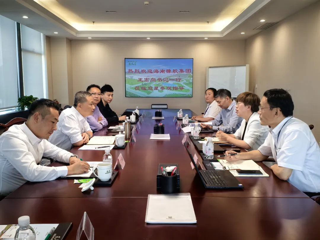 cef1d6d6bfd24843b08e75279d9fd07b